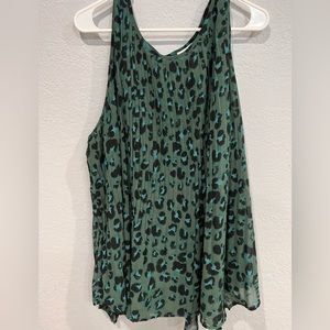 Ava & Vive Tank/ Blouse